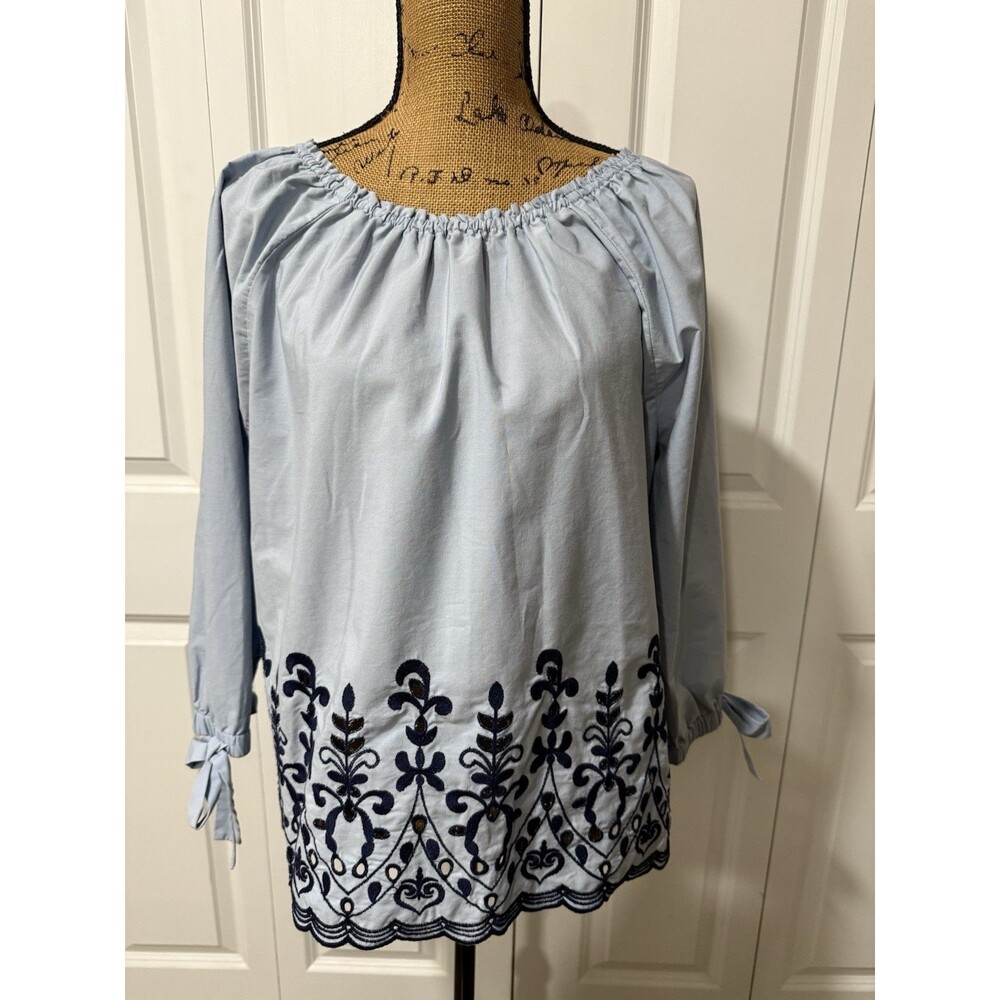 Time & Tru Embroidered Blouse L